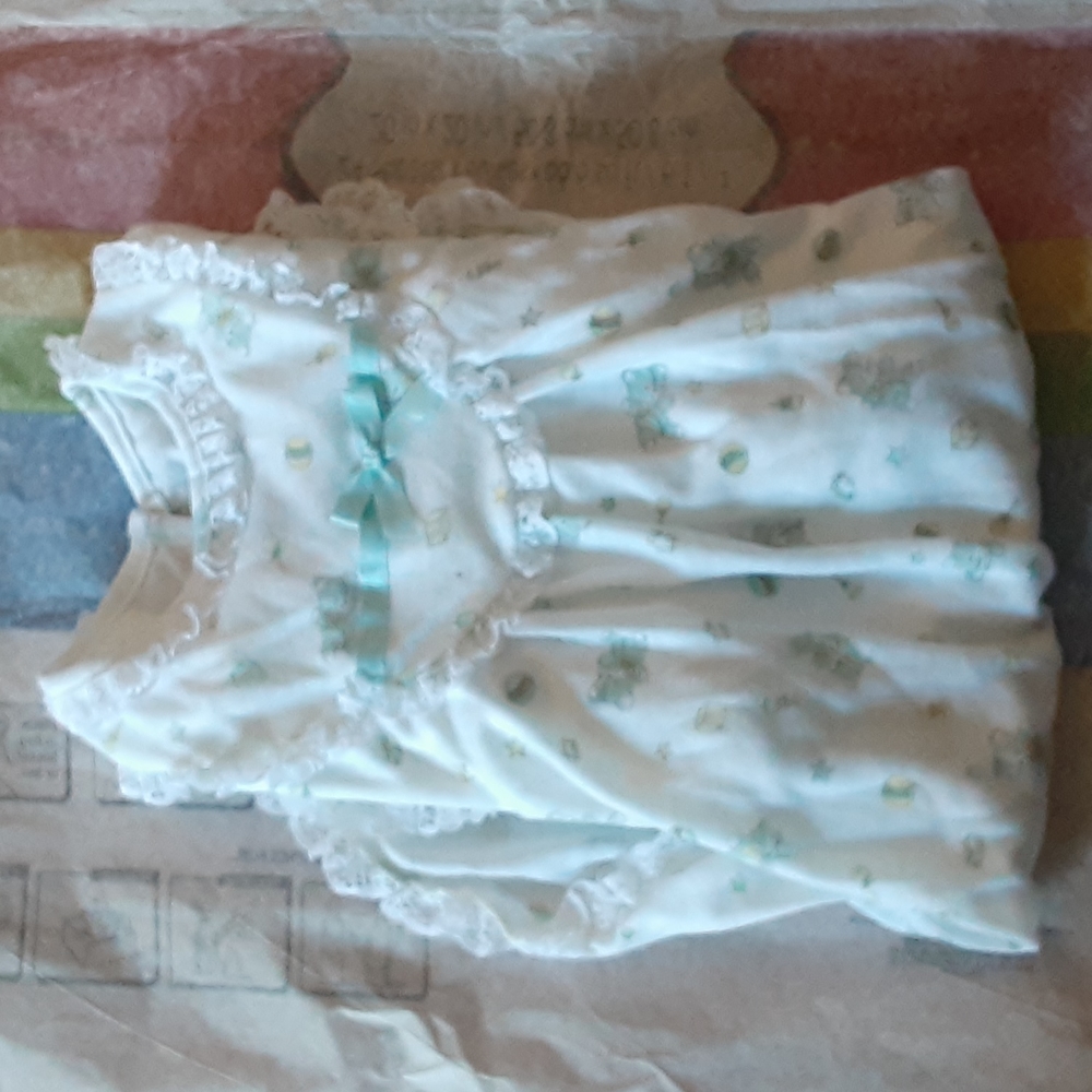 Vintage NWOT Baby nightgown.